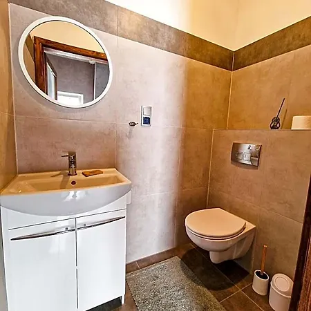 Gravelo - Jacuzzi 3*